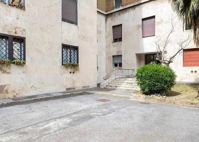 Apartment La Finestra Sul Giardino 348 *